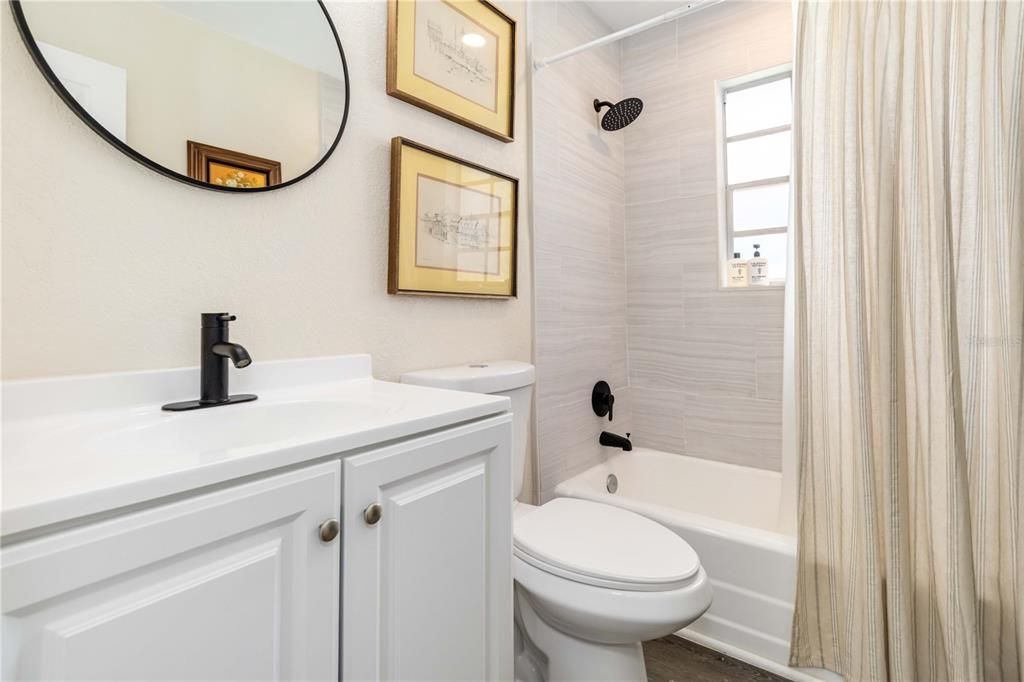 待售: $323,000 (3 贝兹, 2 浴室, 1315 平方英尺)