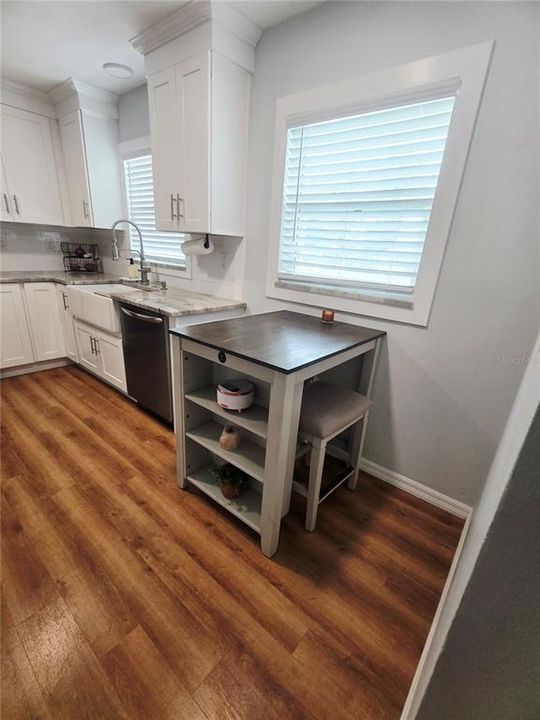 Activo con contrato: $399,999 (3 camas, 2 baños, 1214 Pies cuadrados)