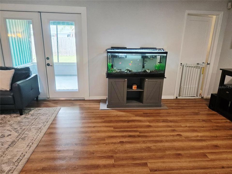 Activo con contrato: $399,999 (3 camas, 2 baños, 1214 Pies cuadrados)