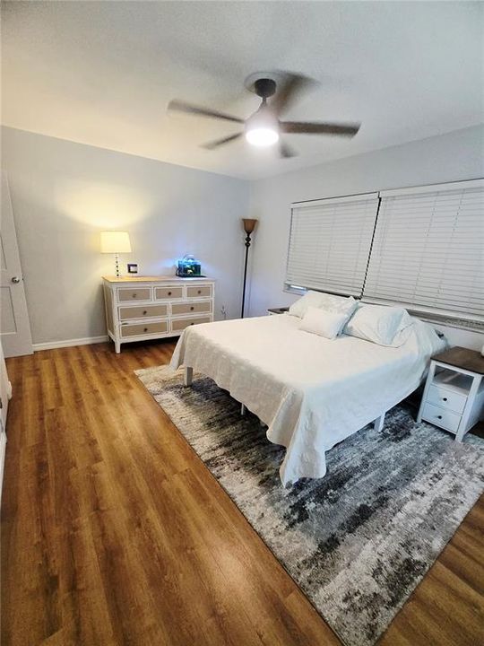 Activo con contrato: $399,999 (3 camas, 2 baños, 1214 Pies cuadrados)