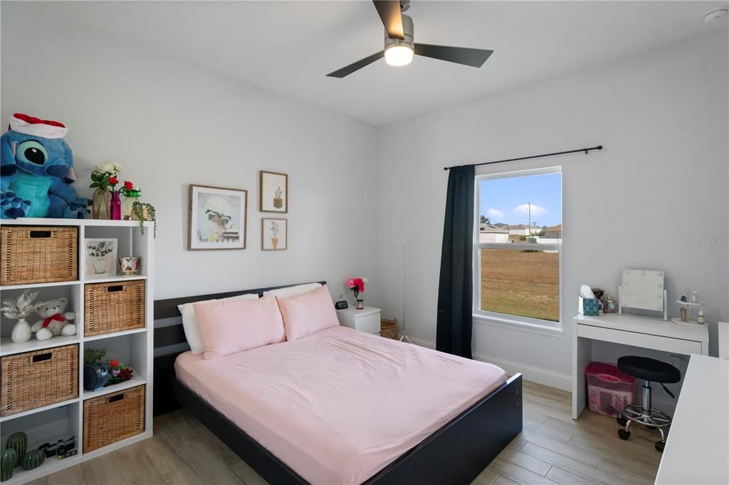 En Venta: $280,000 (3 camas, 2 baños, 1708 Pies cuadrados)