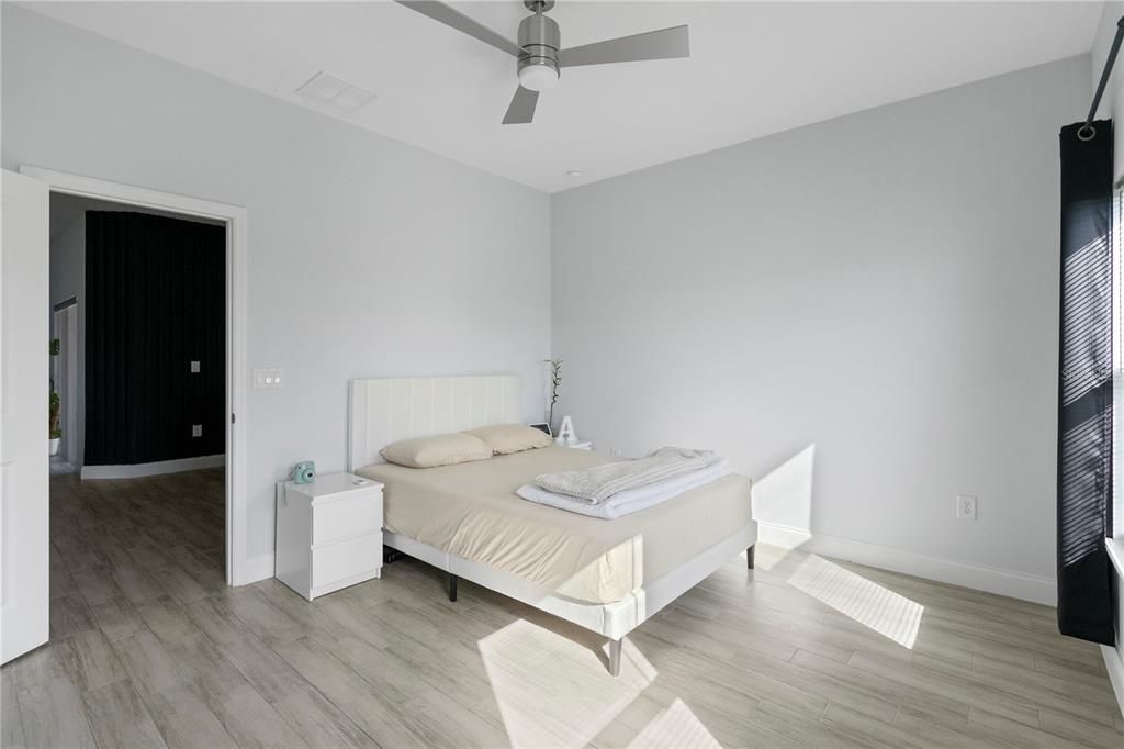 En Venta: $280,000 (3 camas, 2 baños, 1708 Pies cuadrados)