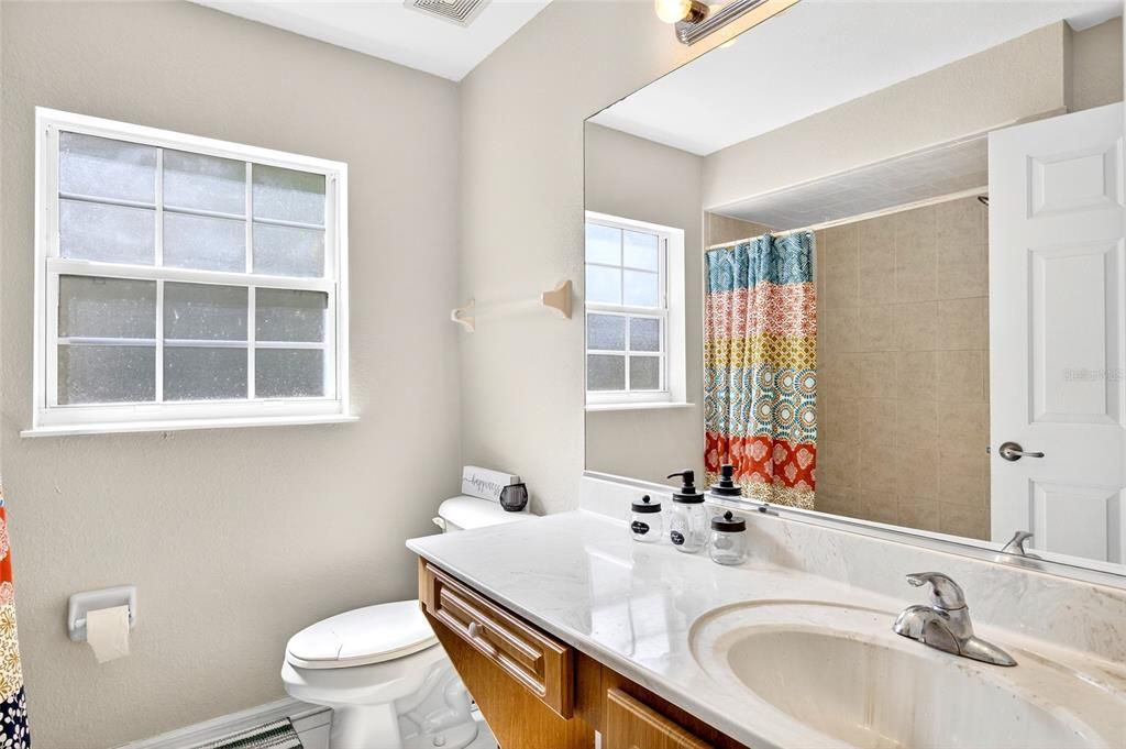 For Sale: $475,000 (3 beds, 2 baths, 1656 Square Feet)