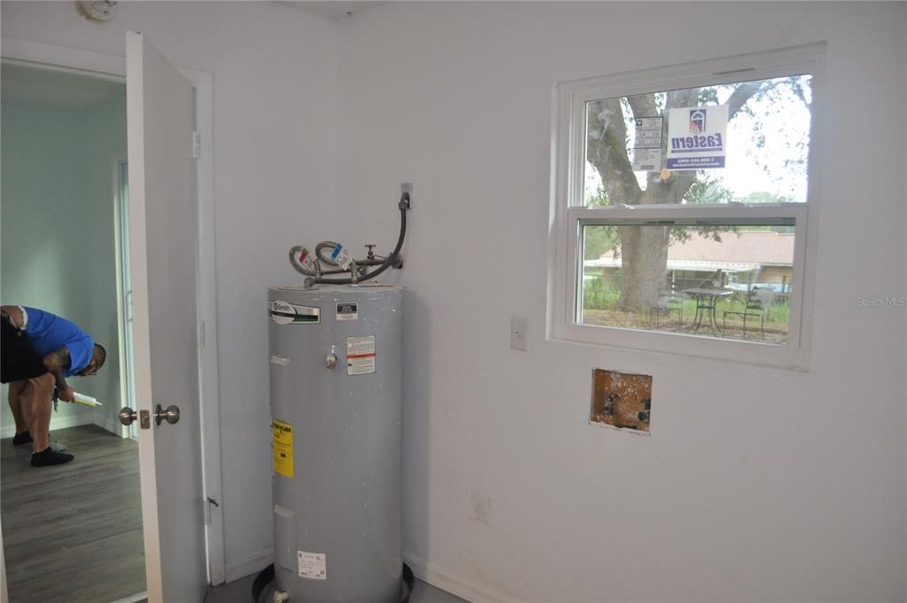 Под контрактом: $197,500 (2 спален, 2 ванн, 960 Квадратных фут)