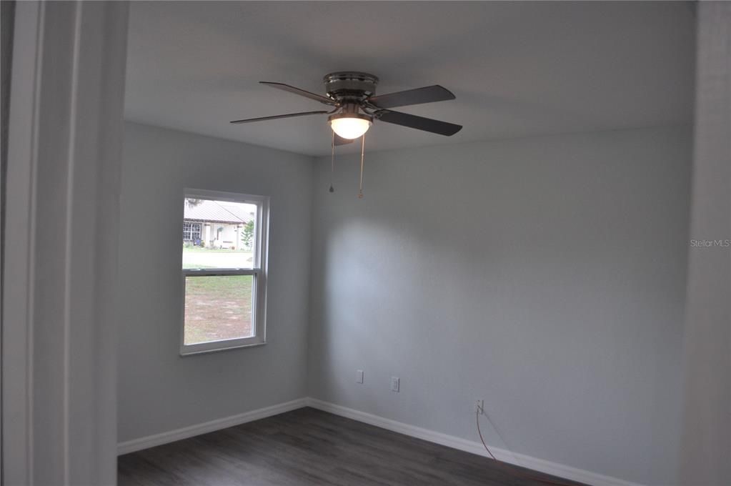 Под контрактом: $197,500 (2 спален, 2 ванн, 960 Квадратных фут)