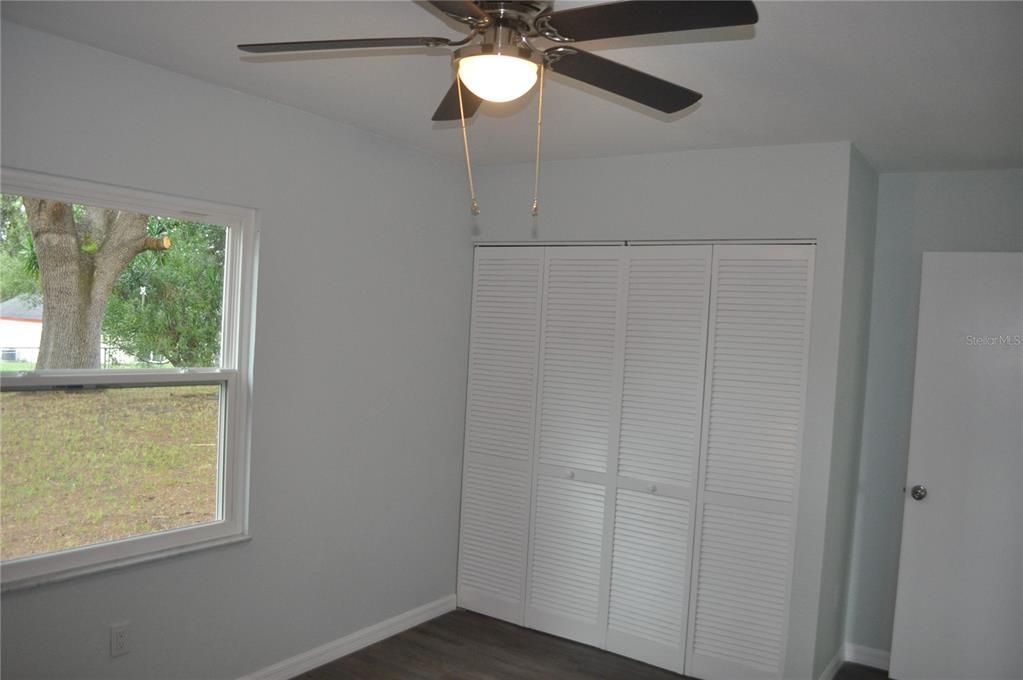 Под контрактом: $197,500 (2 спален, 2 ванн, 960 Квадратных фут)