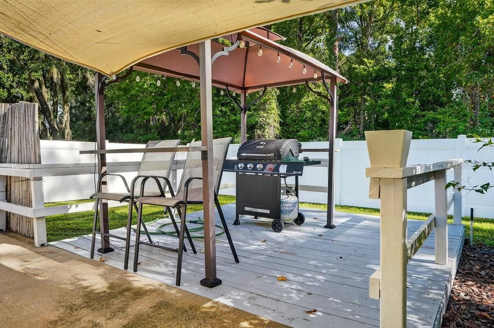 En Venta: $564,000 (4 camas, 2 baños, 2037 Pies cuadrados)