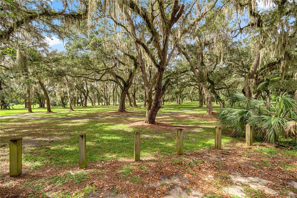 Active With Contract: $179,900 (2 beds, 2 baths, 1066 Square Feet)