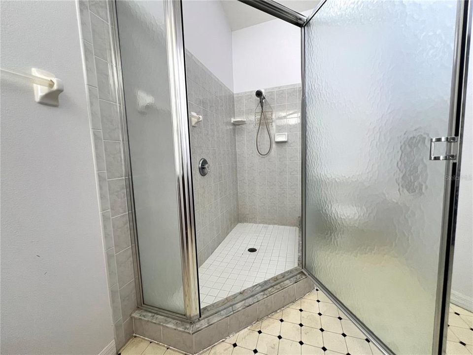 For Sale: $295,500 (3 beds, 2 baths, 1473 Square Feet)