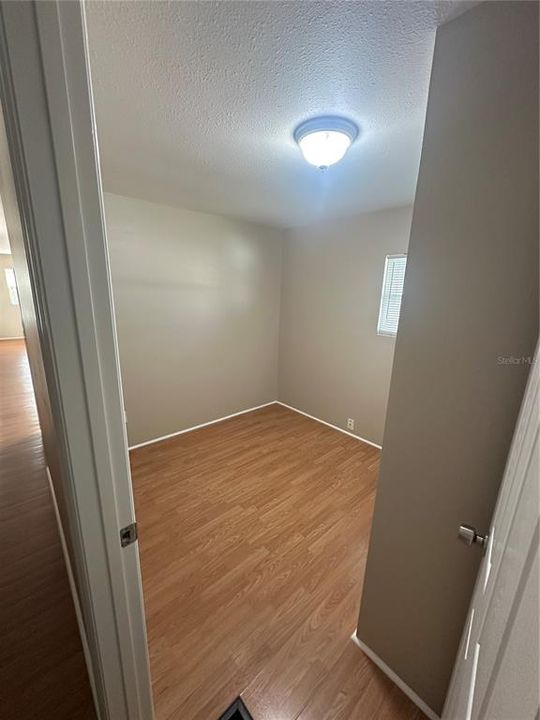 For Rent: $1,100 (2 beds, 1 baths, 672 Square Feet)