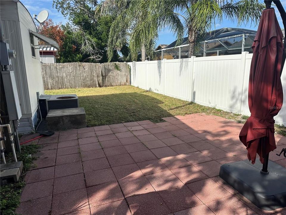 For Rent: $1,100 (2 beds, 1 baths, 672 Square Feet)