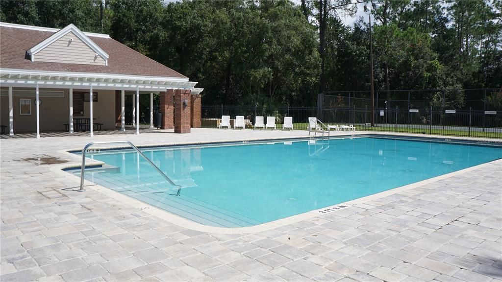 Active With Contract: $385,000 (4 beds, 2 baths, 1699 Square Feet)