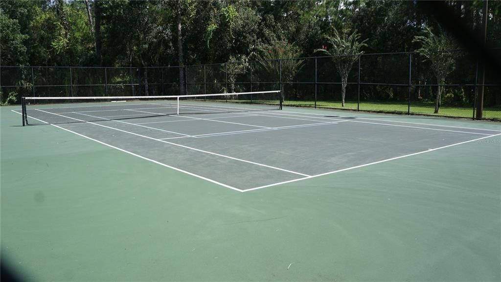 Active With Contract: $385,000 (4 beds, 2 baths, 1699 Square Feet)