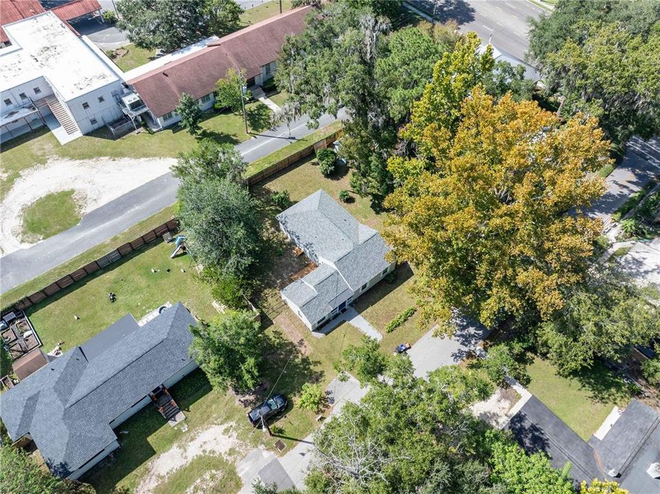 На продажу: $317,000 (4 спален, 2 ванн, 1716 Квадратных фут)