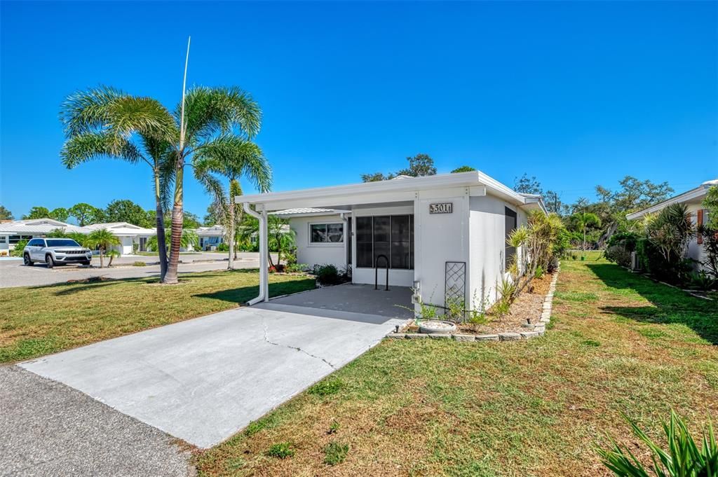 For Sale: $375,000 (2 beds, 2 baths, 1115 Square Feet)