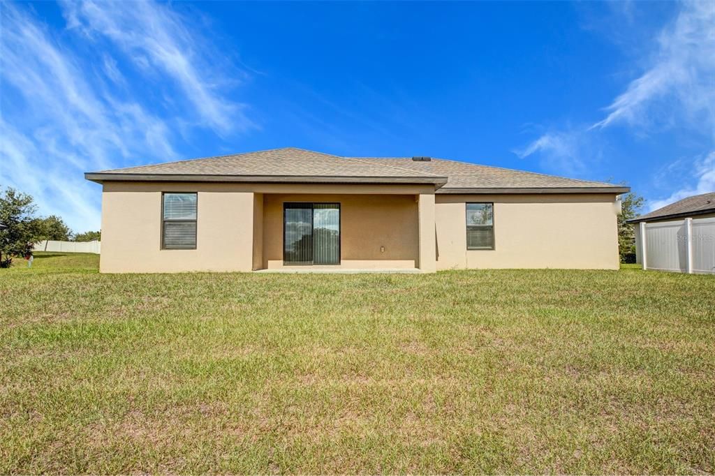 Active With Contract: $321,500 (3 beds, 2 baths, 1673 Square Feet)