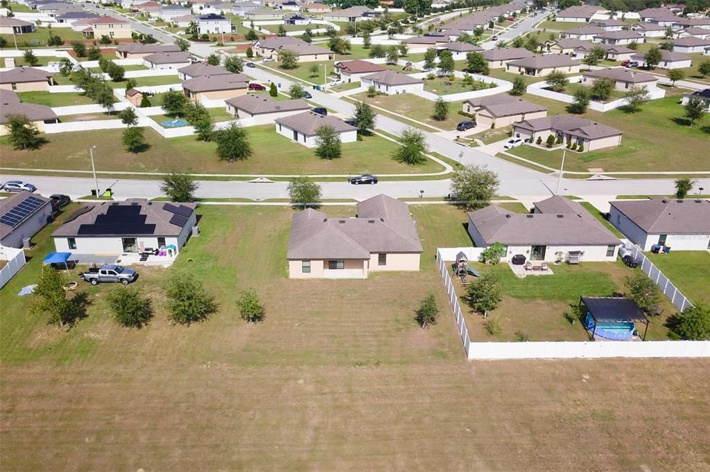 Active With Contract: $321,500 (3 beds, 2 baths, 1673 Square Feet)