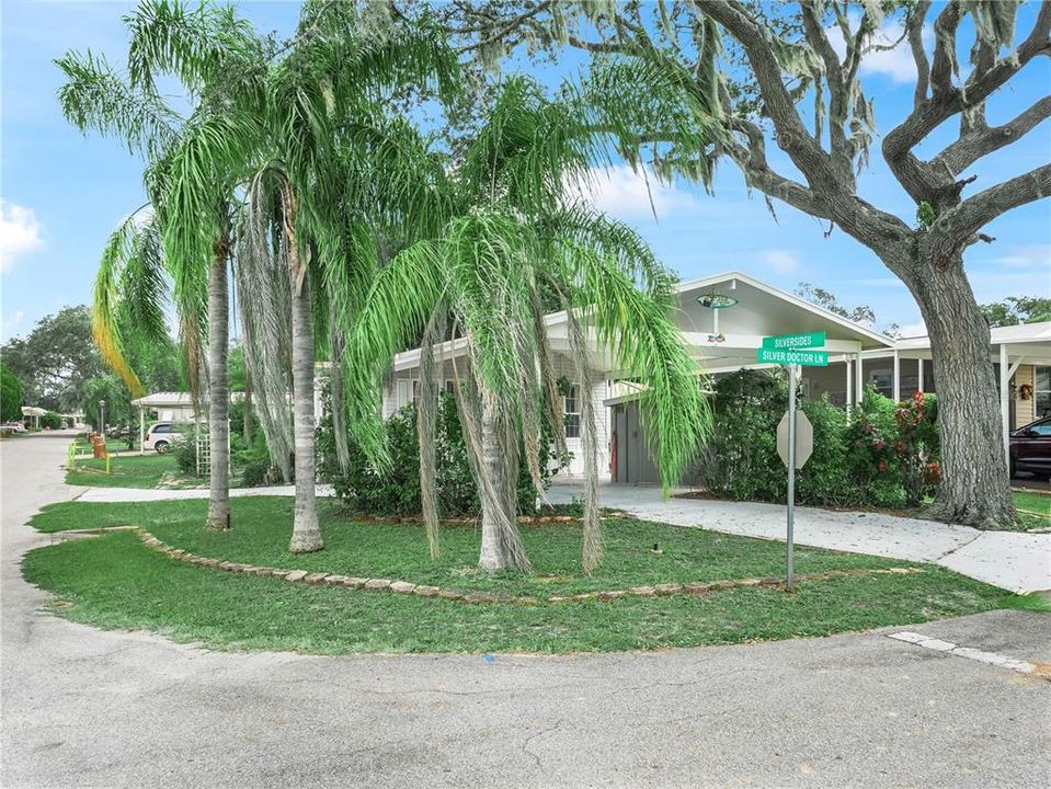 En Venta: $159,900 (2 camas, 2 baños, 864 Pies cuadrados)