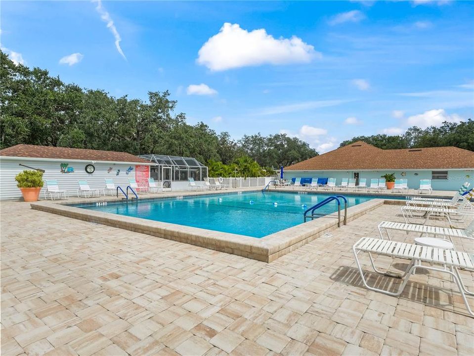 En Venta: $159,900 (2 camas, 2 baños, 864 Pies cuadrados)