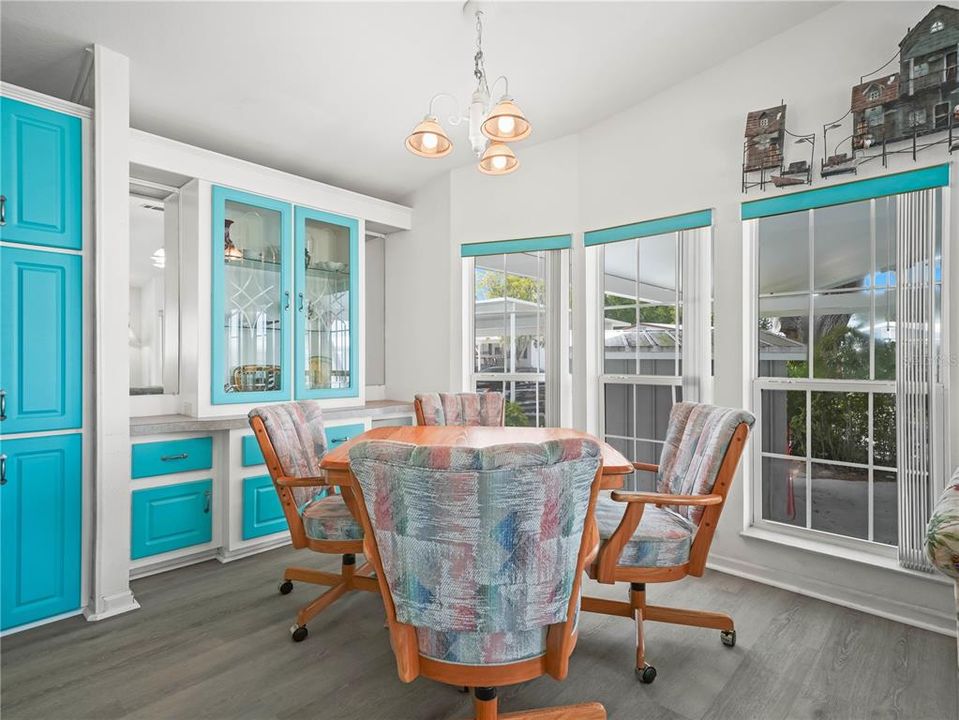 En Venta: $159,900 (2 camas, 2 baños, 864 Pies cuadrados)