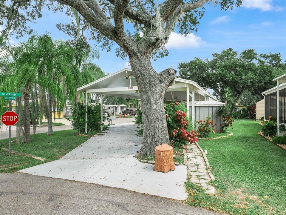 En Venta: $159,900 (2 camas, 2 baños, 864 Pies cuadrados)