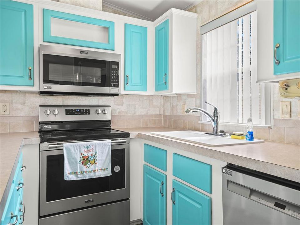 En Venta: $159,900 (2 camas, 2 baños, 864 Pies cuadrados)