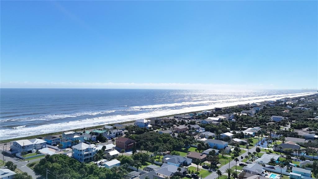 For Sale: $495,000 (2 beds, 2 baths, 1040 Square Feet)