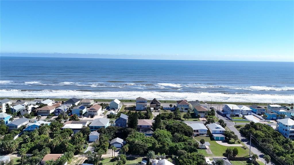 For Sale: $495,000 (2 beds, 2 baths, 1040 Square Feet)