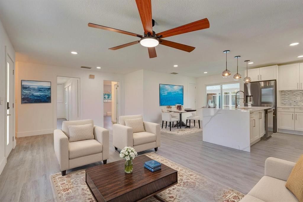 For Sale: $495,000 (2 beds, 2 baths, 1040 Square Feet)