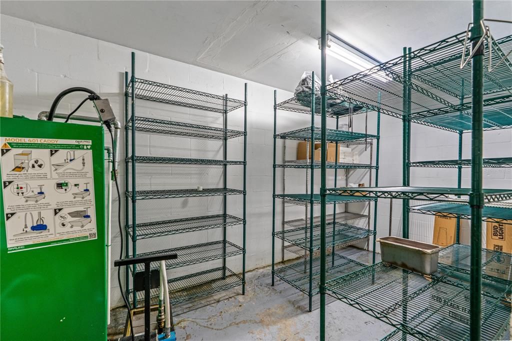 待售: $144,000 (0 贝兹, 0 浴室, 8391 平方英尺)