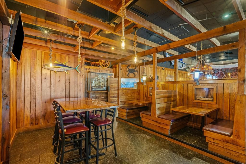 待售: $144,000 (0 贝兹, 0 浴室, 8391 平方英尺)