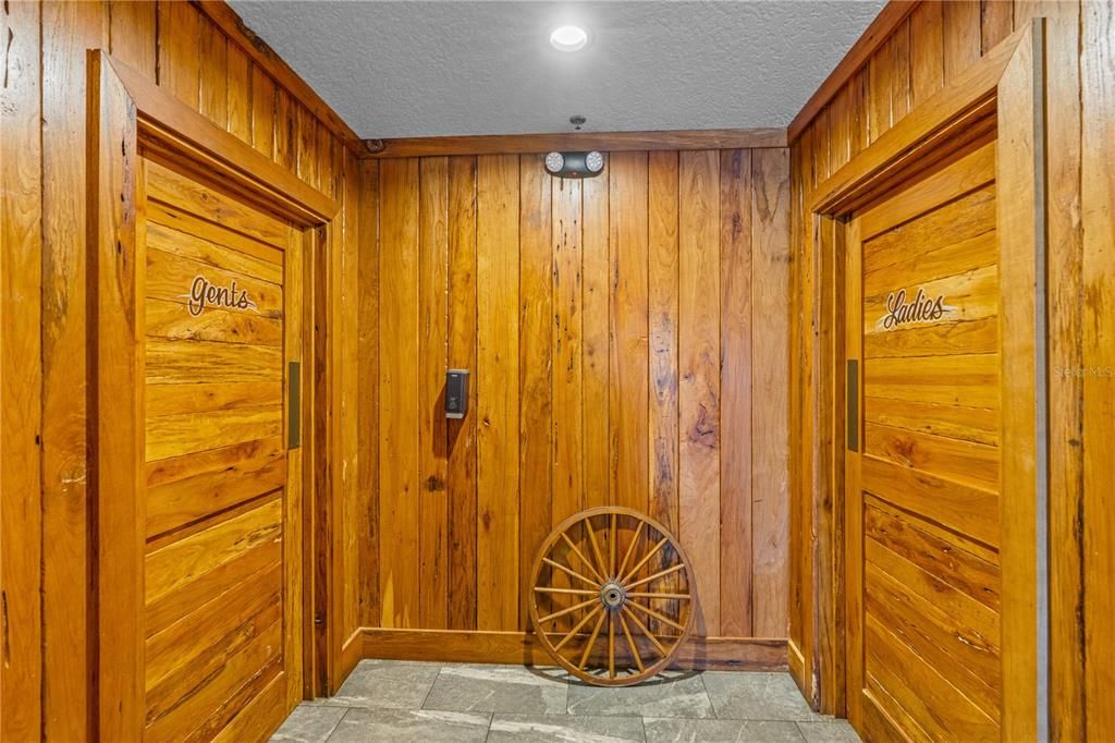 待售: $144,000 (0 贝兹, 0 浴室, 8391 平方英尺)