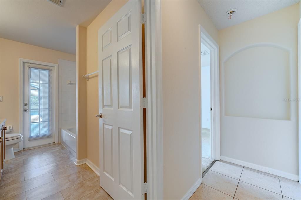 Activo con contrato: $474,000 (3 camas, 2 baños, 1851 Pies cuadrados)