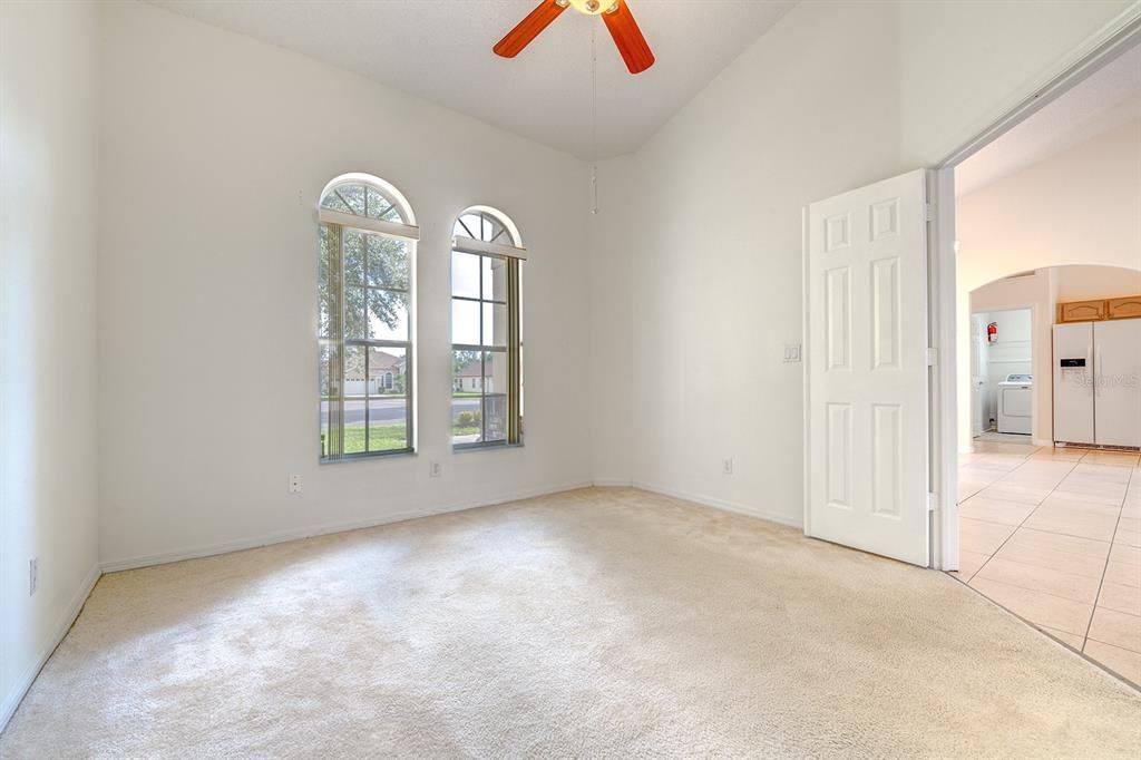 Activo con contrato: $474,000 (3 camas, 2 baños, 1851 Pies cuadrados)