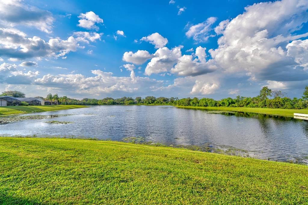 Activo con contrato: $474,000 (3 camas, 2 baños, 1851 Pies cuadrados)