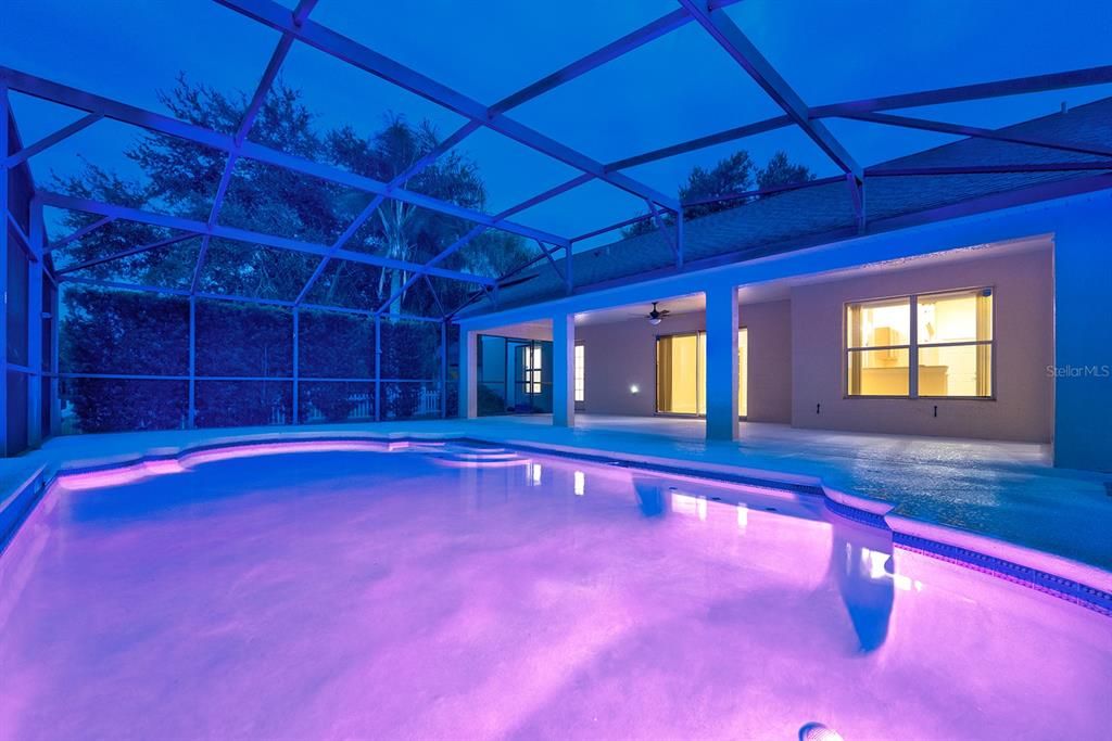 Activo con contrato: $474,000 (3 camas, 2 baños, 1851 Pies cuadrados)