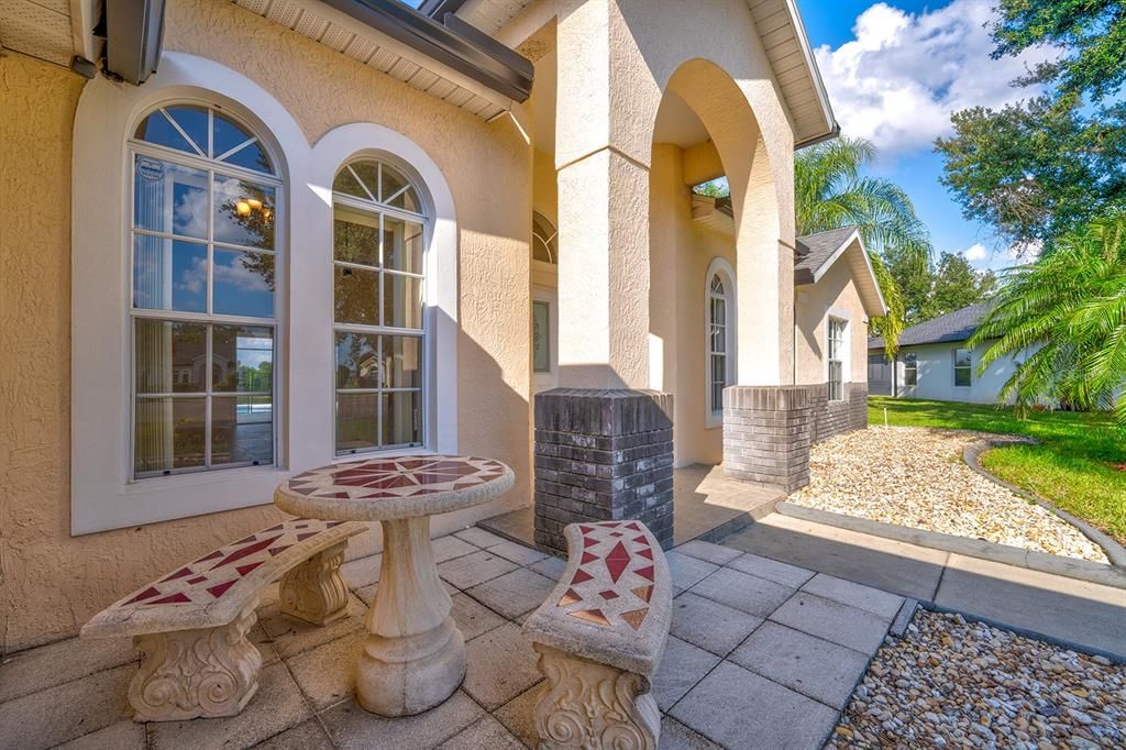 Activo con contrato: $474,000 (3 camas, 2 baños, 1851 Pies cuadrados)