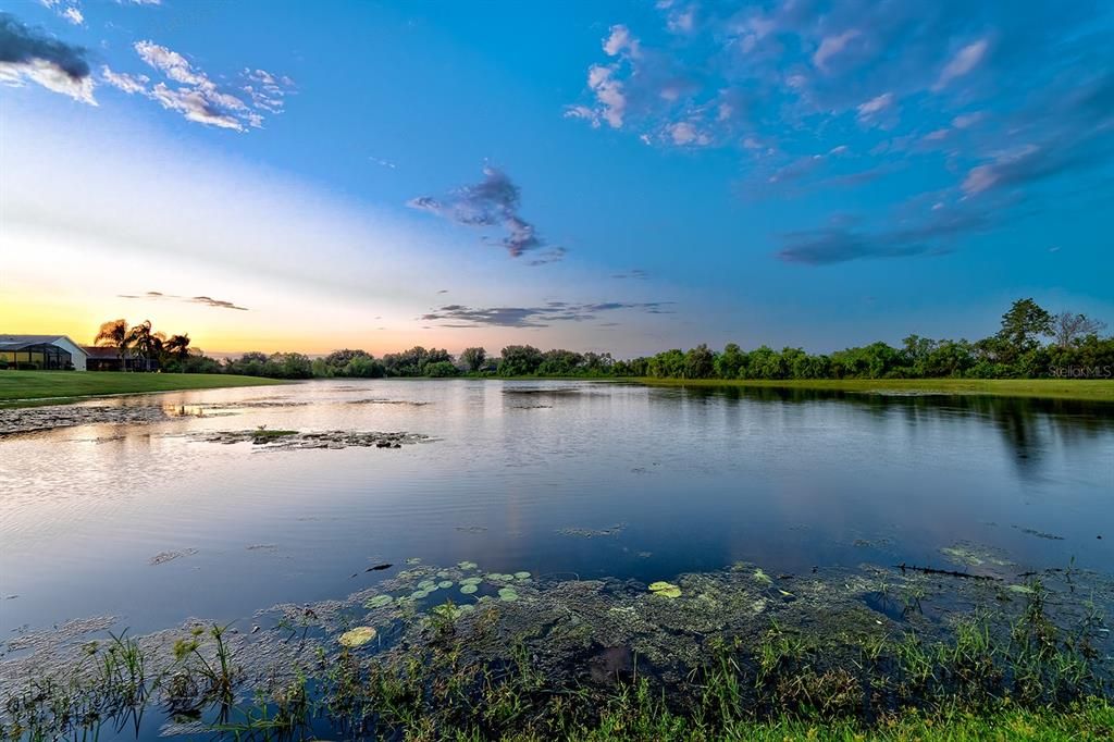 Activo con contrato: $474,000 (3 camas, 2 baños, 1851 Pies cuadrados)