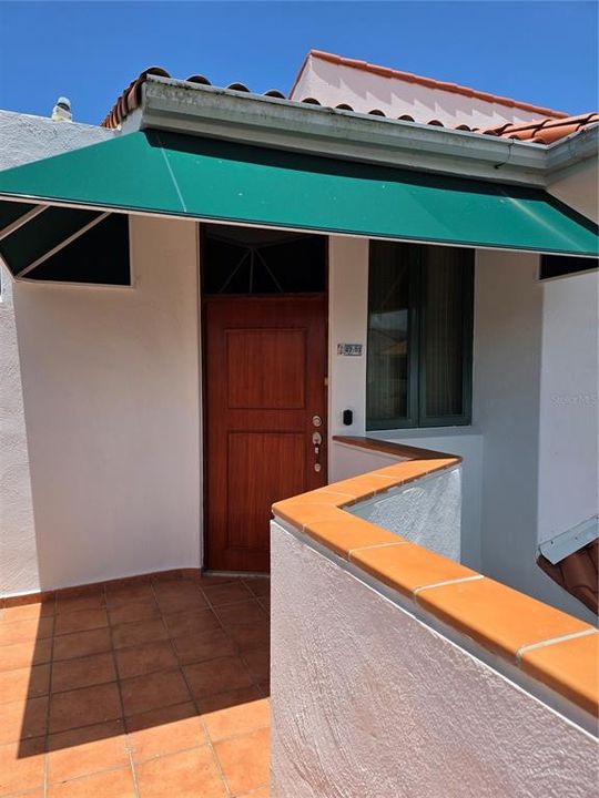 В аренду: $3,000 (2 спален, 2 ванн, 1772 Квадратных фут)