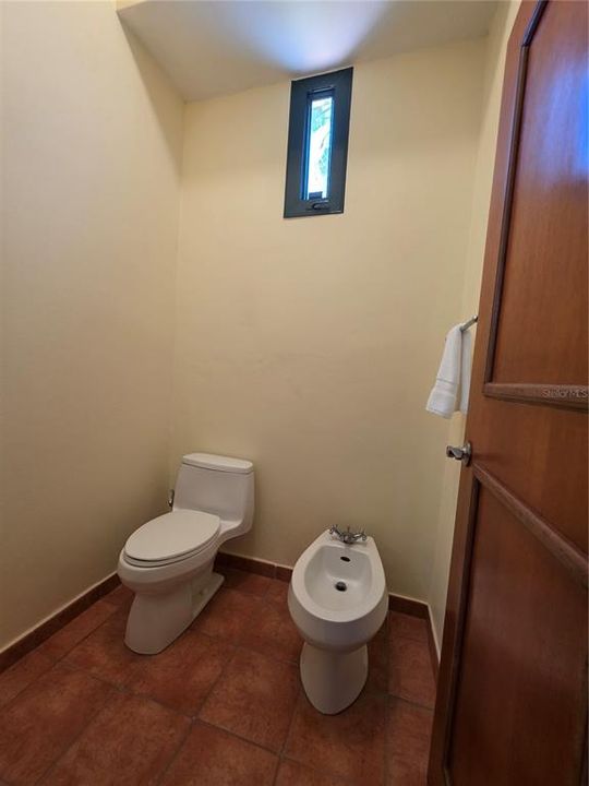 В аренду: $3,000 (2 спален, 2 ванн, 1772 Квадратных фут)