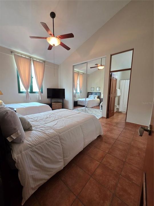 В аренду: $3,000 (2 спален, 2 ванн, 1772 Квадратных фут)