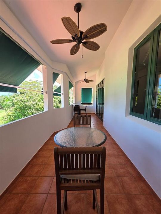 В аренду: $3,000 (2 спален, 2 ванн, 1772 Квадратных фут)