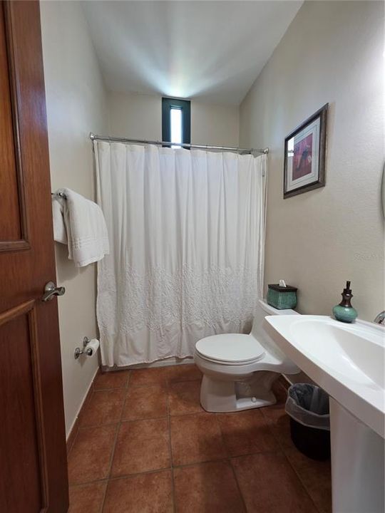 В аренду: $3,000 (2 спален, 2 ванн, 1772 Квадратных фут)