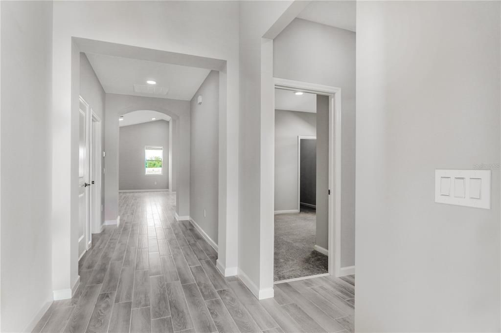 Active With Contract: $2,499 (3 beds, 2 baths, 1758 Square Feet)