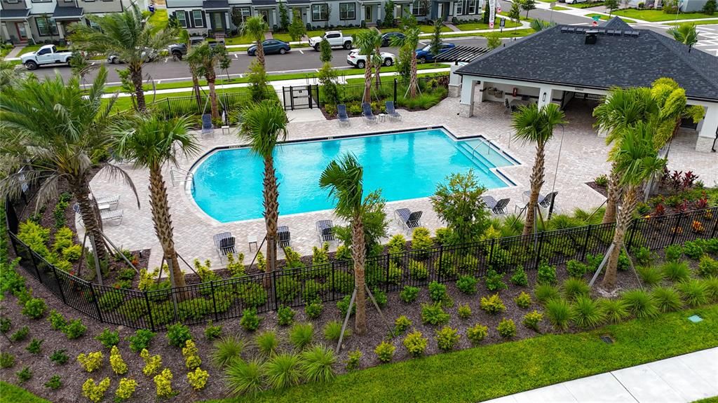 Active With Contract: $2,499 (3 beds, 2 baths, 1758 Square Feet)