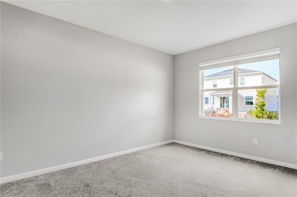 Active With Contract: $2,499 (3 beds, 2 baths, 1758 Square Feet)