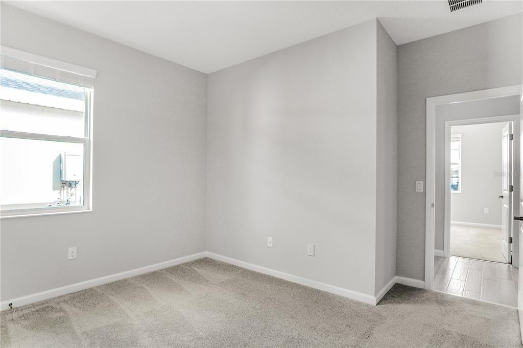 Active With Contract: $2,499 (3 beds, 2 baths, 1758 Square Feet)