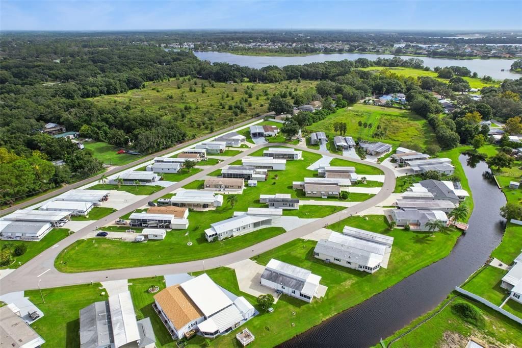 На продажу: $235,000 (2 спален, 2 ванн, 1296 Квадратных фут)