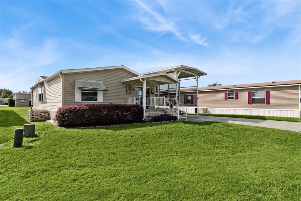 На продажу: $235,000 (2 спален, 2 ванн, 1296 Квадратных фут)