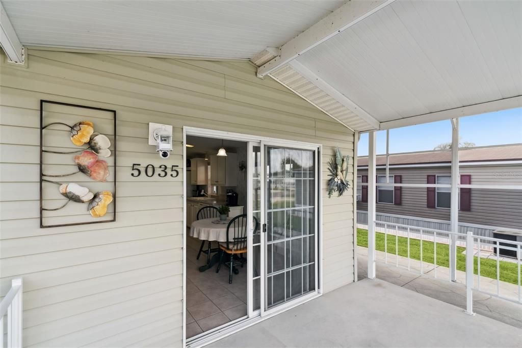 На продажу: $235,000 (2 спален, 2 ванн, 1296 Квадратных фут)